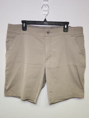 KÜHL Men’s Shorts Size 38 Khaki 9” Inseam Outdoor Hiking Casual
